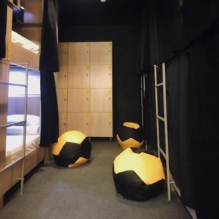 Yellow Park Hostel Koktobe Eksteriør bilde