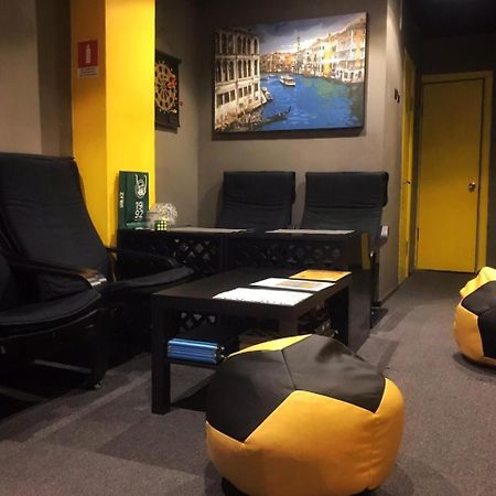 Yellow Park Hostel Koktobe Eksteriør bilde