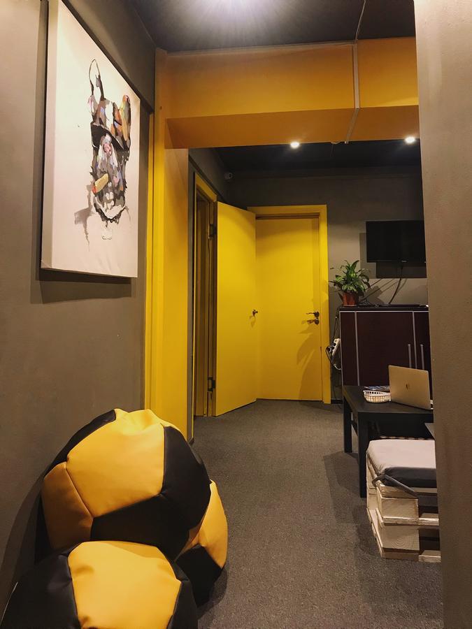 Yellow Park Hostel Koktobe Eksteriør bilde