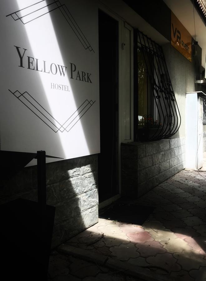 Yellow Park Hostel Koktobe Eksteriør bilde